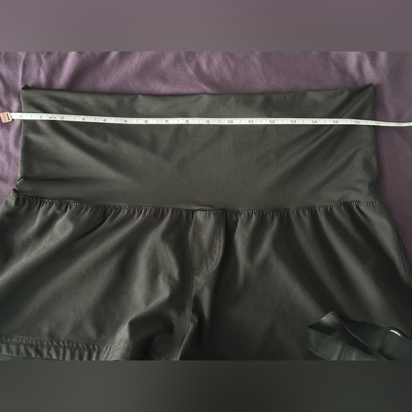 Roxy: Women's Board Shorts 🌟Like New🌟 - Picture 7 of 9